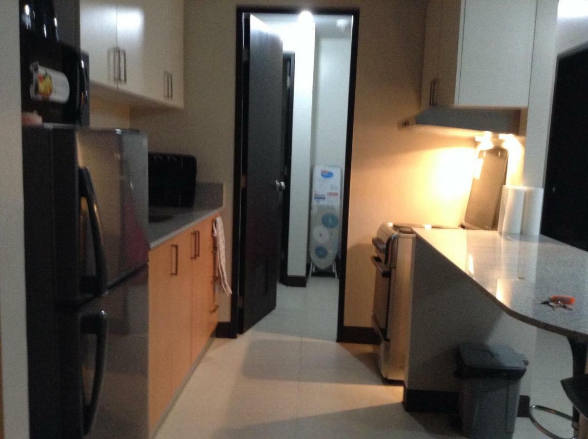 Cubao Manhattanheights Unit 11A Tower B, 2Br مانيلا المظهر الخارجي الصورة