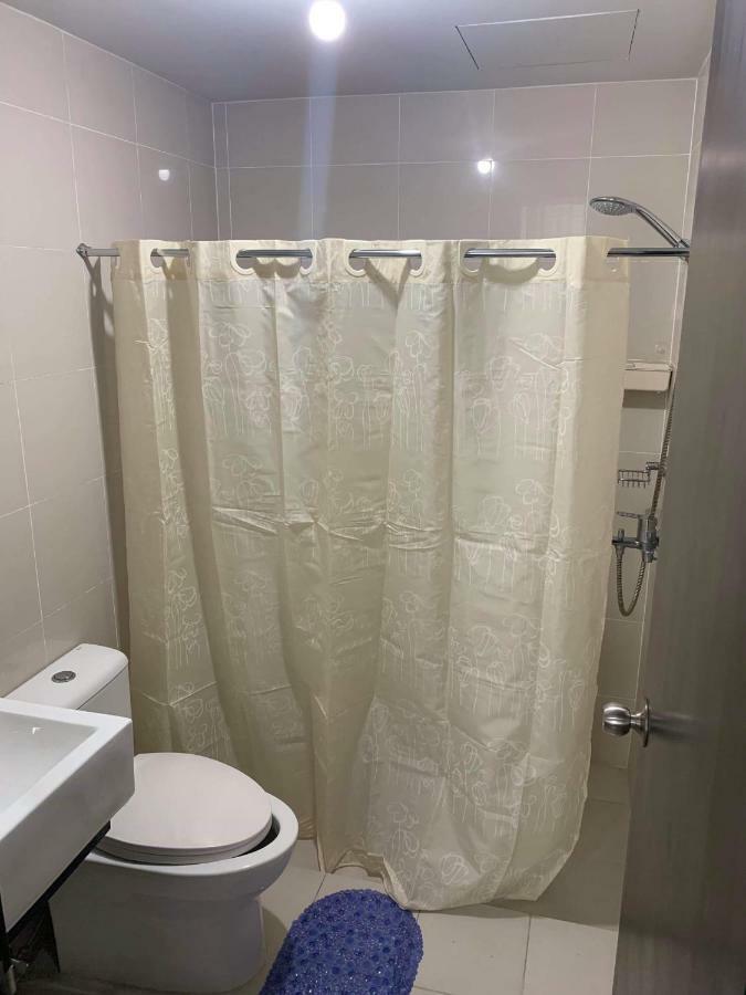 Cubao Manhattanheights Unit 11A Tower B, 2Br مانيلا المظهر الخارجي الصورة