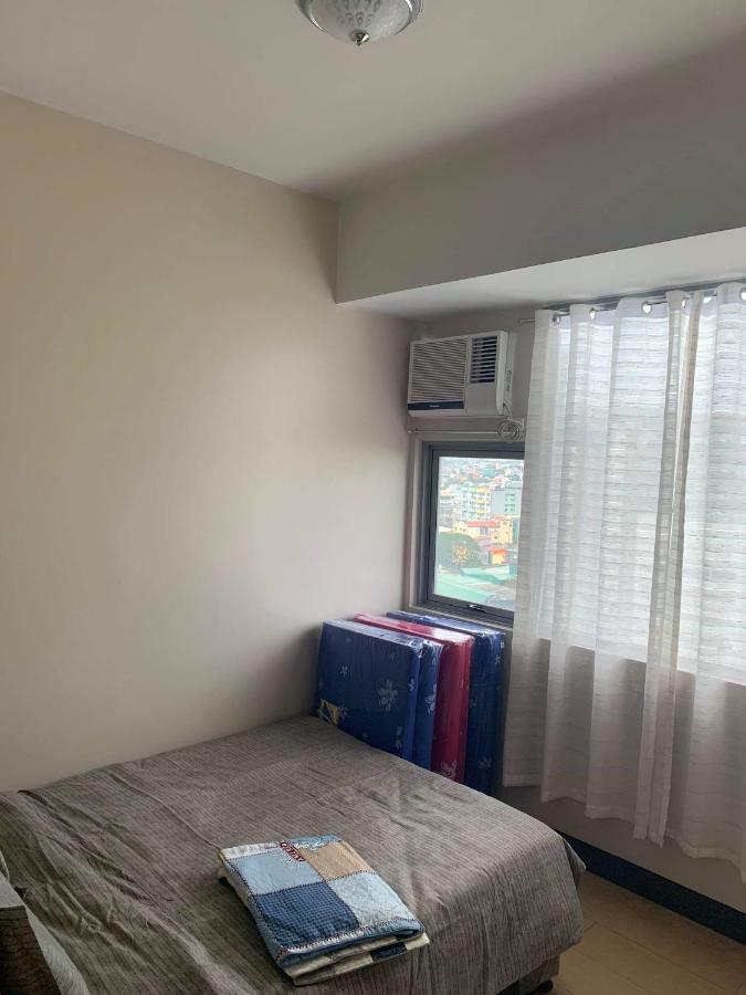 Cubao Manhattanheights Unit 11A Tower B, 2Br مانيلا المظهر الخارجي الصورة